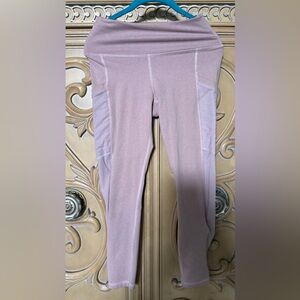 Fabletics Mauve capri soft powerhold Leggings with pockets mesh leg guc xxs